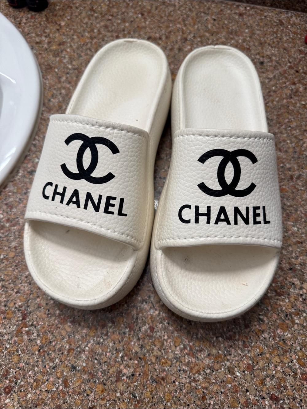 CHANEL White and Black Logo Slide Sandals - Picture 2 of 2